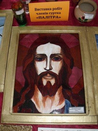 Виставка робіт членів гуртка колегіуму "Палітра"
