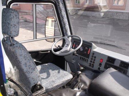 13травня 2011 року