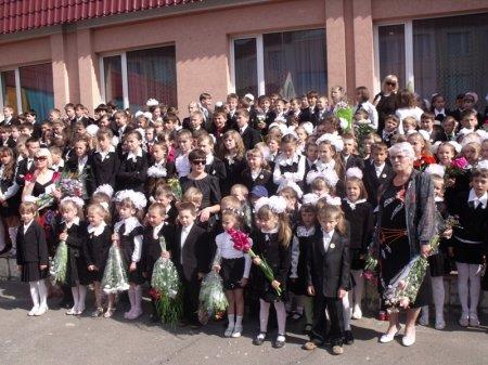 ОСТАННІЙ ДЗВОНИК