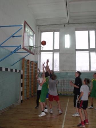 Змаганя з баскетболу