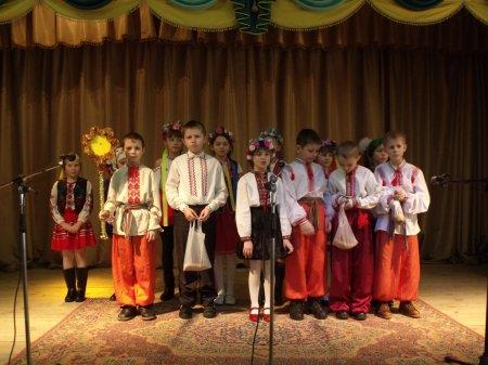 Конкурс колядок і щедрівок "Різдвяні канікули"