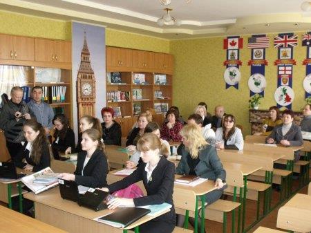 Обласний семінар-практикум  з теми  «Використання технології портфоліо   в інноваційному процесі  розвитку особистості»