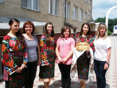 Перебування делегації педагогів  Володимирецького  районного колегіуму  у Чернівецькій області