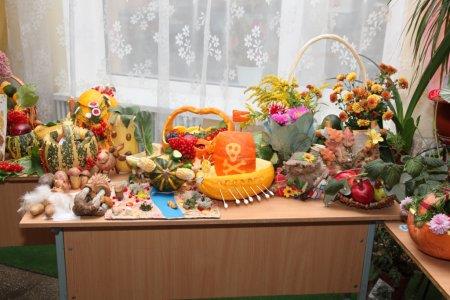 Виставка композицій "Осінній калейдоскоп"