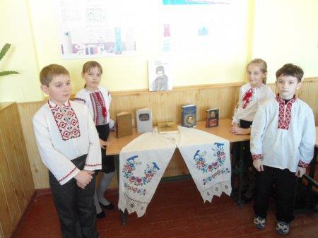 Тиждень української мови і літератури