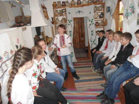 Тиждень української мови і літератури