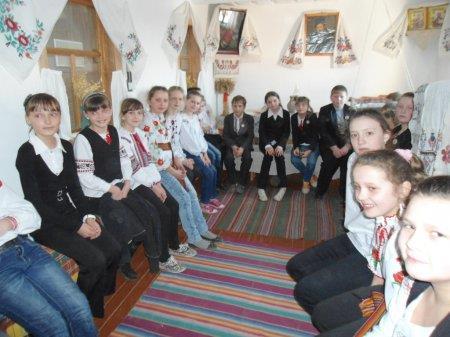 Тиждень української мови і літератури