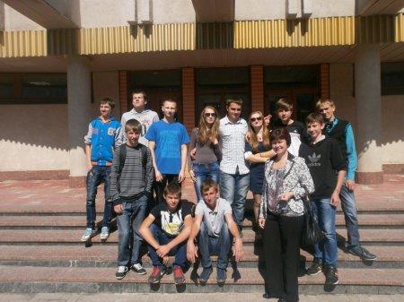 Екскурсія учнів 10-А та 10-В класів у місто Рівне