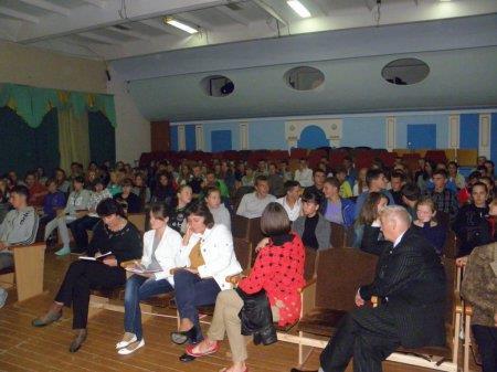 Зустріч директора колегіуму з учнями, які проживають у гуртожитку