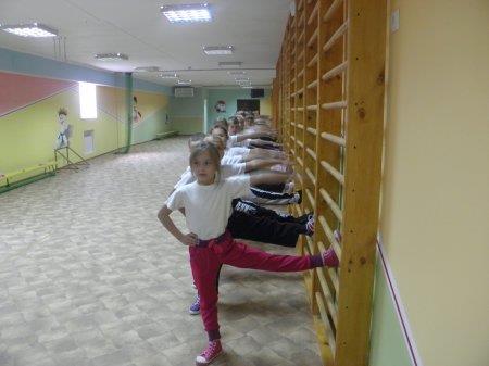 Урок фізичної культури з елементами гімнастики у початкових класах