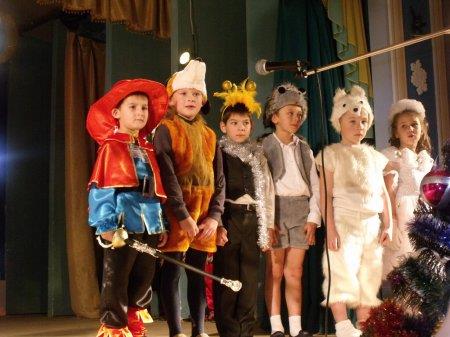 Калейдоскоп новорічних казок учнів початкових класів