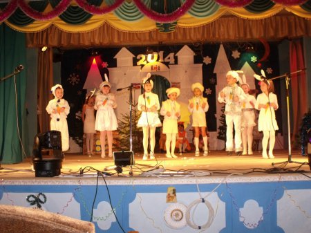 Калейдоскоп новорічних казок учнів початкових класів