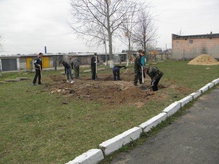 Стартували навчально-польові збори