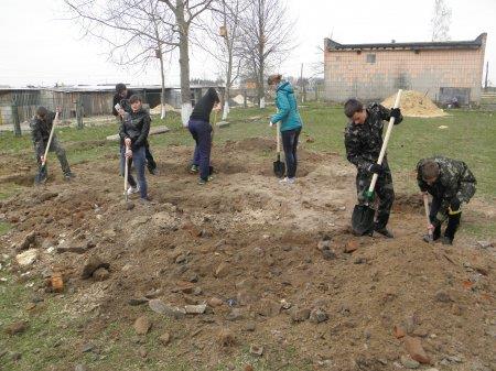 Стартували навчально-польові збори