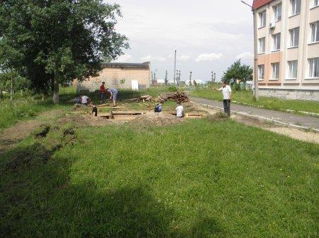 Єдина смуга перешкод