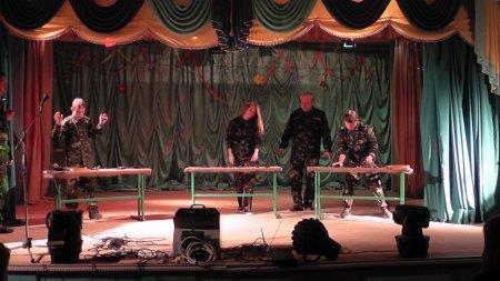 Показовий виступ учнів військово-спортивного профілю