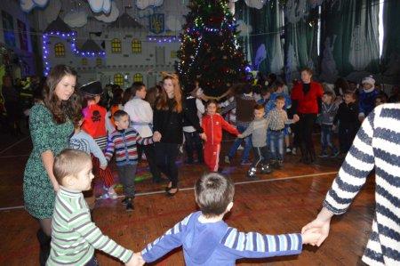 Новорічні казки продовжуються...