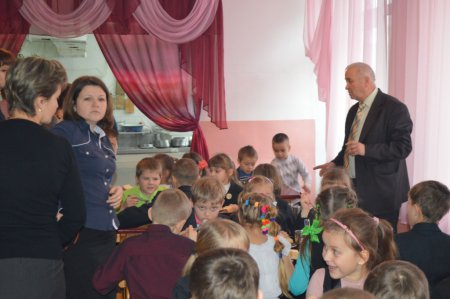 У колегіумі організовано гаряче харчування