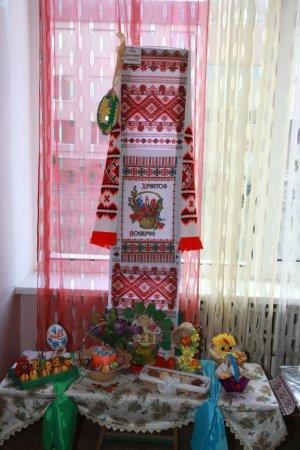 Фотовернісаж І фестивалю Великодньої писанки 2015