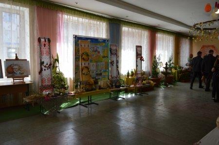 Фотовернісаж І фестивалю Великодньої писанки 2015