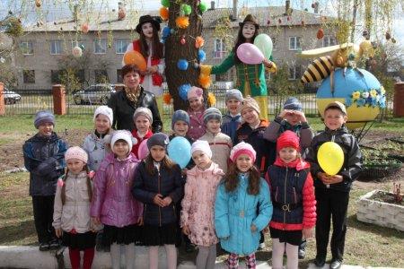 Фотовернісаж І фестивалю Великодньої писанки 2015