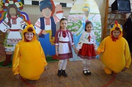 Фотовернісаж І фестивалю Великодньої писанки 2015