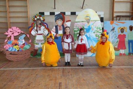 Фотовернісаж І фестивалю Великодньої писанки 2015