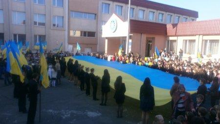 Флешмоб «Квітка пам’яті»