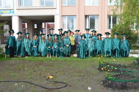 Найкращий районний навчальний заклад 2015 року Найкращий районний навчальний заклад 2015 року