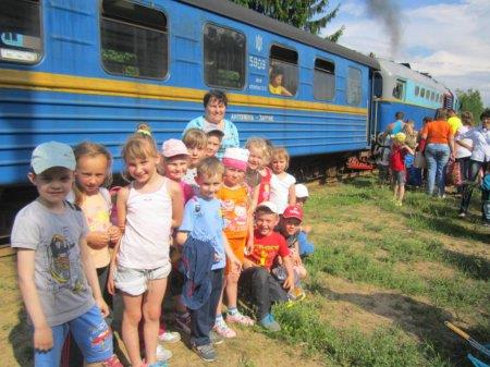 Екскурсія вузькоколійною залізницею