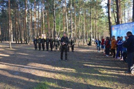 Показовий виступ учнів військово-спортивного профілю