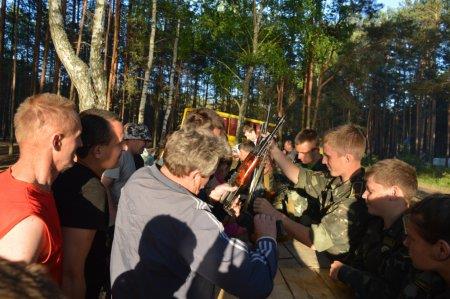 Показовий виступ учнів військово-спортивного профілю