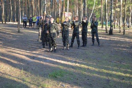 Показовий виступ учнів військово-спортивного профілю