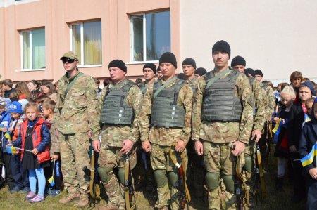 Посвята у члени військово-патріотичного об'єднання "Захисник України"