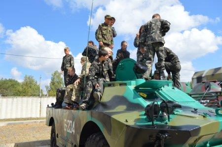 Посвята у члени військово-патріотичного об'єднання "Захисник України"