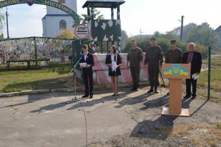 Посвята у члени військово-патріотичного об'єднання "Захисник України"