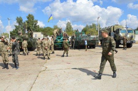 Посвята у члени військово-патріотичного об'єднання "Захисник України"
