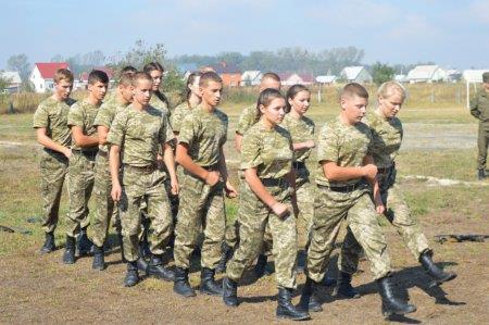 Посвята у члени військово-патріотичного об'єднання "Захисник України"