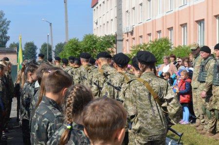 Посвята у члени військово-патріотичного об'єднання "Захисник України"