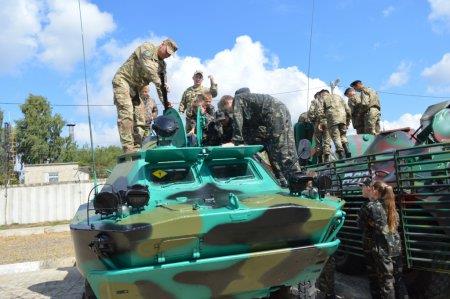 Посвята у члени військово-патріотичного об'єднання "Захисник України"
