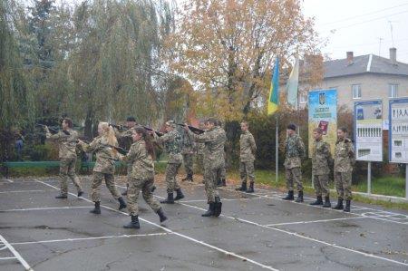 Заняття на «Єдиній смузі перешкод»
