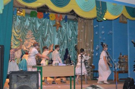 НОВОРІЧНІ КАЗКИ УЧНІВ 8-9-Х КЛАСІВ