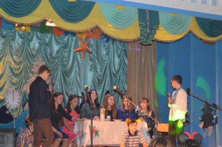 НОВОРІЧНІ КАЗКИ УЧНІВ 8-9-Х КЛАСІВ