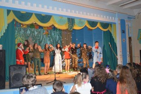 НОВОРІЧНІ КАЗКИ УЧНІВ 8-9-Х КЛАСІВ