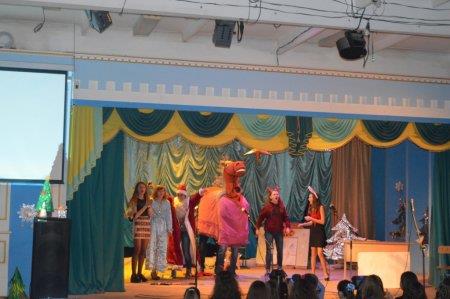 НОВОРІЧНІ КАЗКИ УЧНІВ 8-9-Х КЛАСІВ
