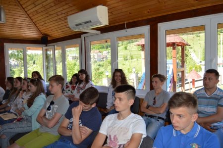 Семінар - тренінг лідерів учнівського самоврядування.