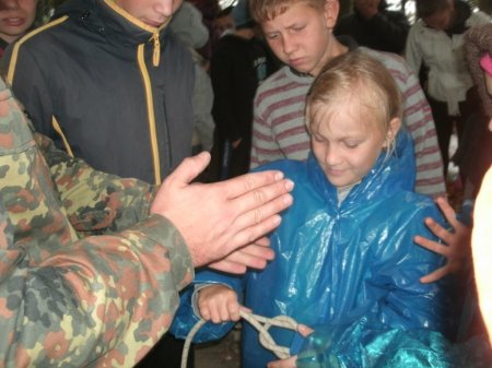 Пластуни колегіуму закривають таборовий сезон