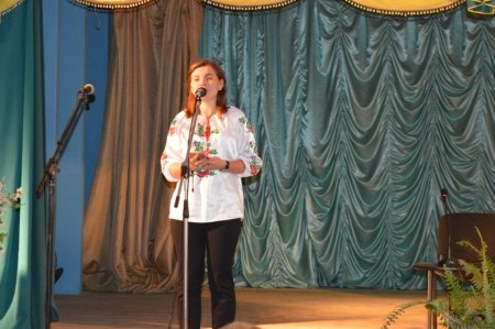 Зустріч із поетесою Л. Сай