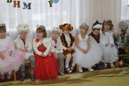Новорічні ранки у дошкільних групах "Вулик"