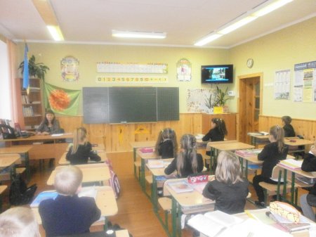 Всеукраїнський місячник шкільної бібліотеки продовжується